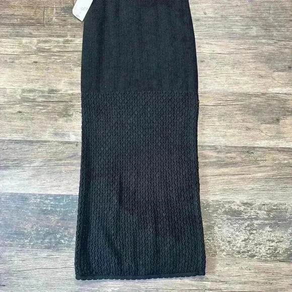 Forever 21 Black Ribbed Maxi Skirt - Picture 2 of 5